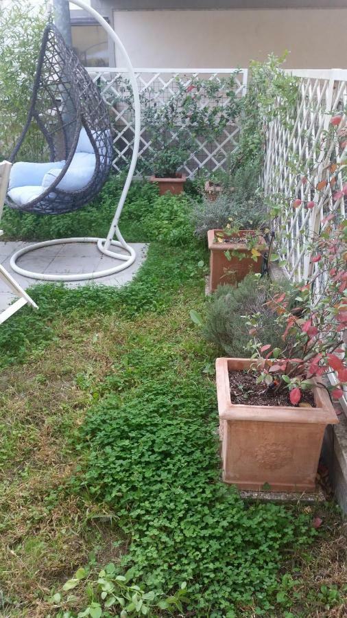 Apartamento Il Giardinetto - Smart Working - Airport - Private Parking - Private Garden - Ducati - Philip Morris Bolonia Exterior foto
