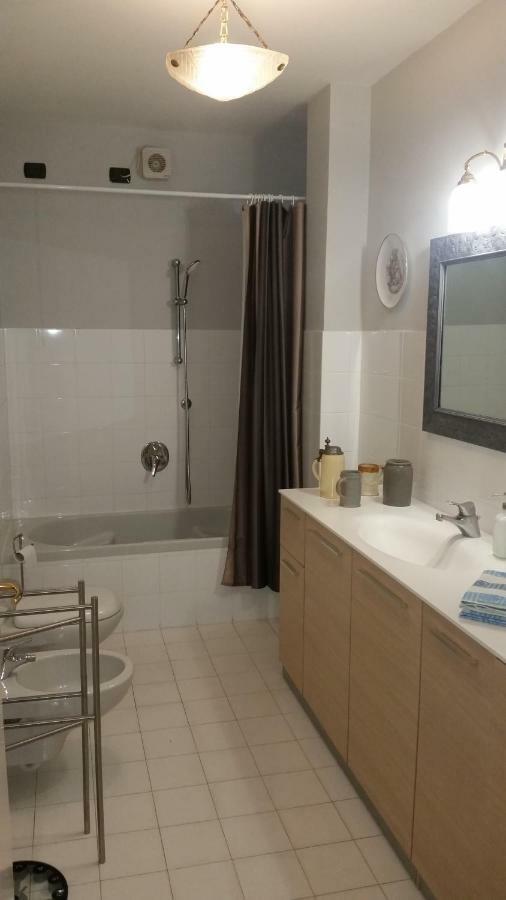 Apartamento Il Giardinetto - Smart Working - Airport - Private Parking - Private Garden - Ducati - Philip Morris Bolonia Exterior foto